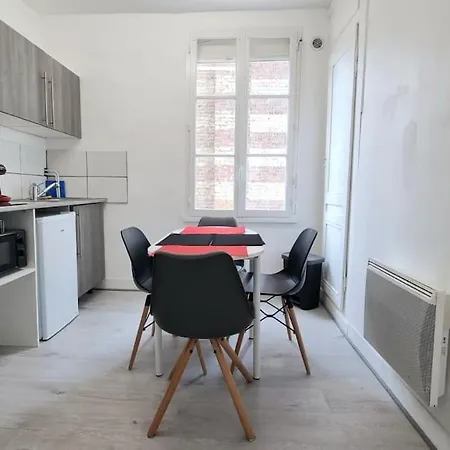 Chez K&d T2 Rouge Le Havre